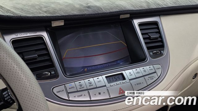 Hyundai Genesis 2012 — photo 15