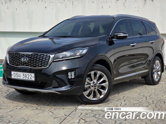 Kia Sorento 2018 — photo 1