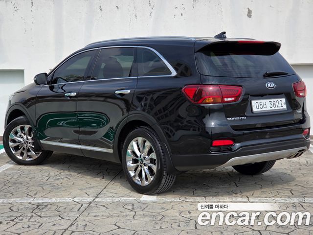 Kia Sorento 2018 — photo 2