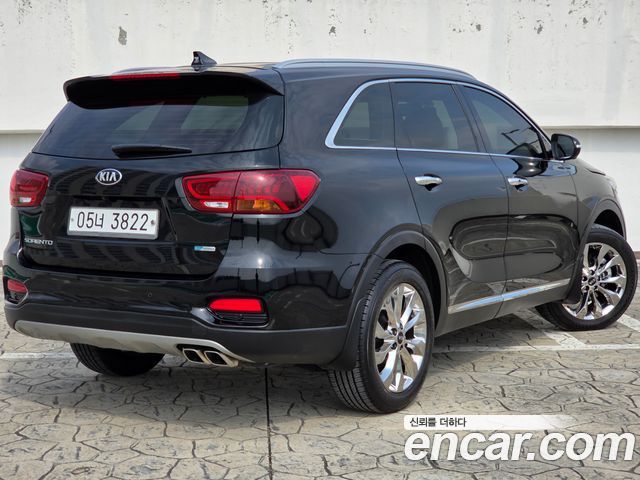Kia Sorento 2018 — photo 3