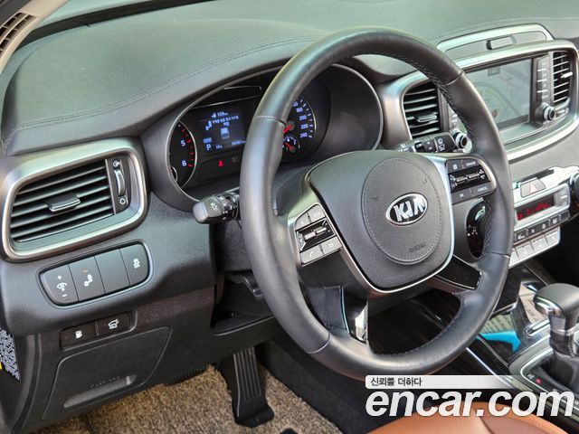 Kia Sorento 2018 — photo 10