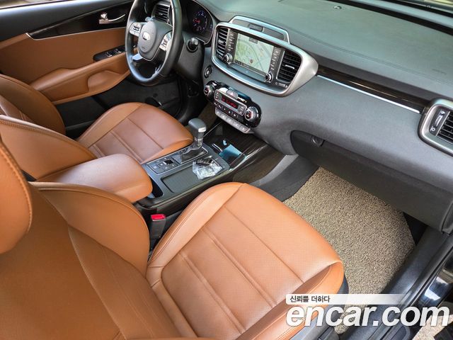 Kia Sorento 2018 — photo 12