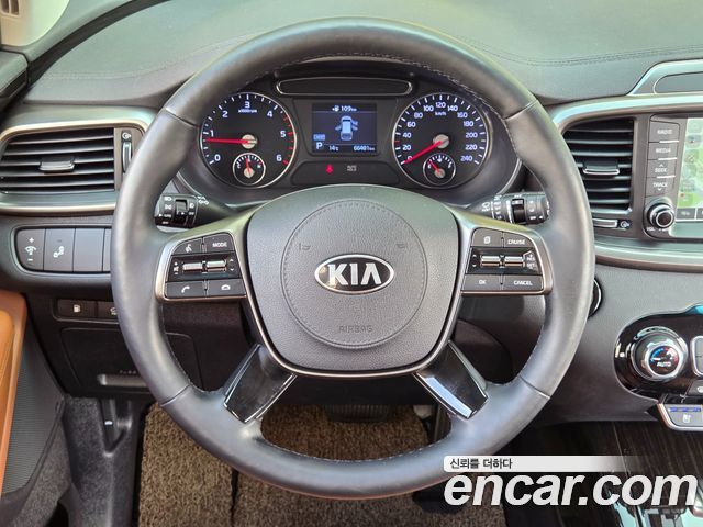 Kia Sorento 2018 — photo 17