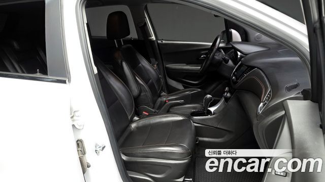 Chevrolet Korea Trax 2018 — photo 11