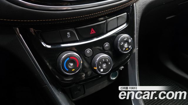 Chevrolet Korea Trax 2018 — photo 16