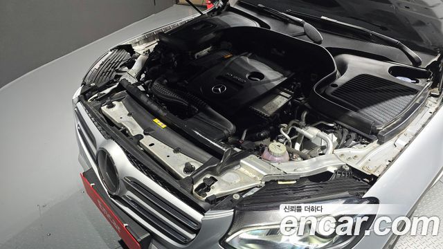 Mercedes-Benz GLC-Class 2019 — photo 6