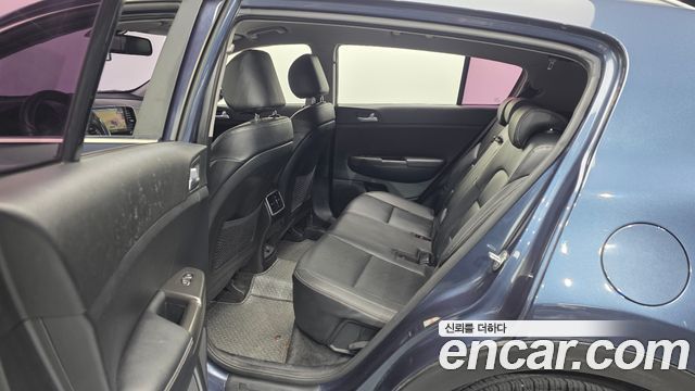Kia Sportage 2016 — photo 11