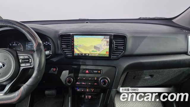 Kia Sportage 2016 — photo 16