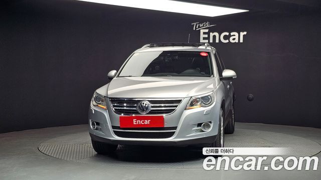 Volkswagen Tiguan 2009 — photo 3