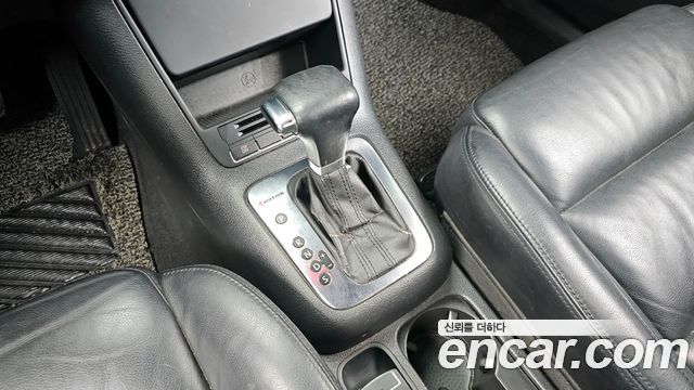 Volkswagen Tiguan 2009 — photo 9