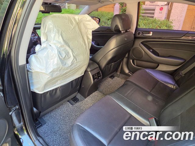 Kia K7 2013 — photo 9