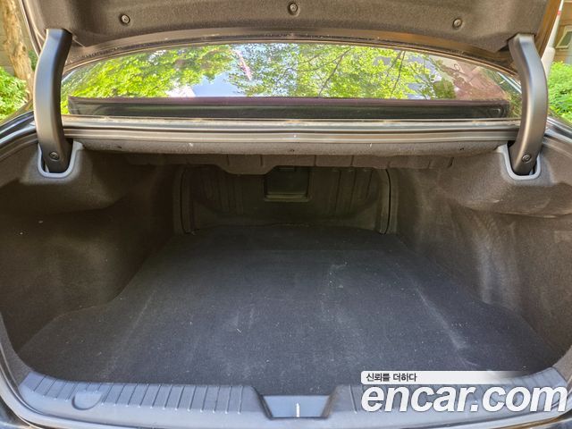 Kia K7 2013 — photo 17