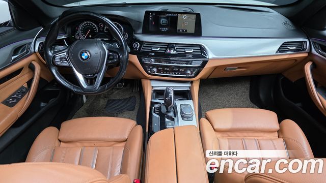 BMW 5-Series 2017 — photo 7