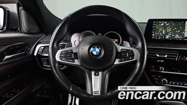 BMW Gran Turismo 2018 — photo 13