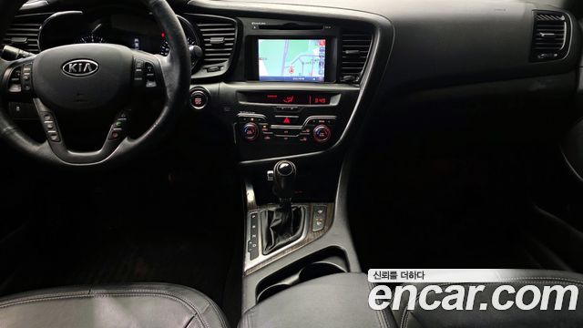 Kia K5 2011 — photo 20