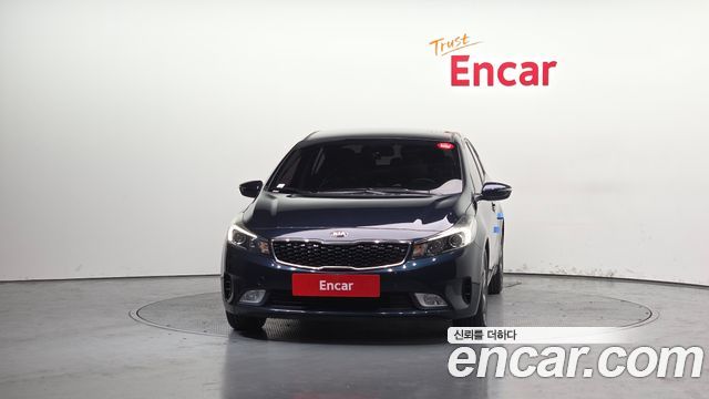 Kia K3 2018 — photo 3