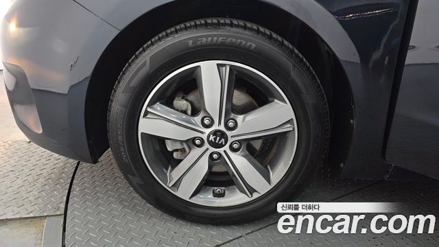 Kia K3 2018 — photo 5