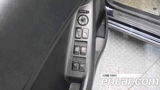 Kia K3 2018 — photo 14