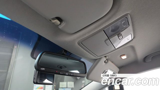 Kia K3 2018 — photo 20