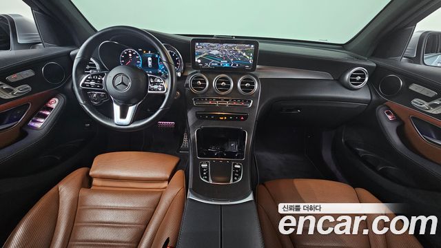 Mercedes-Benz GLC-Class 2023 — photo 7