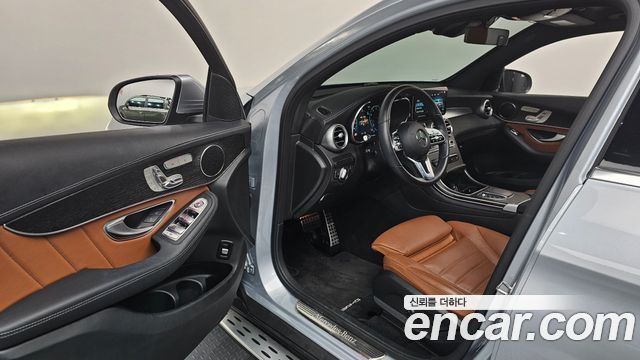 Mercedes-Benz GLC-Class 2023 — photo 10