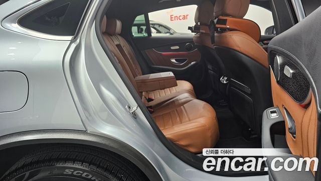Mercedes-Benz GLC-Class 2023 — photo 12