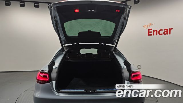 Mercedes-Benz GLC-Class 2023 — photo 20
