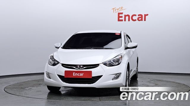 Hyundai AVANTE 2013 — photo 3