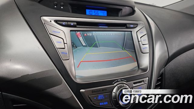 Hyundai AVANTE 2013 — photo 19