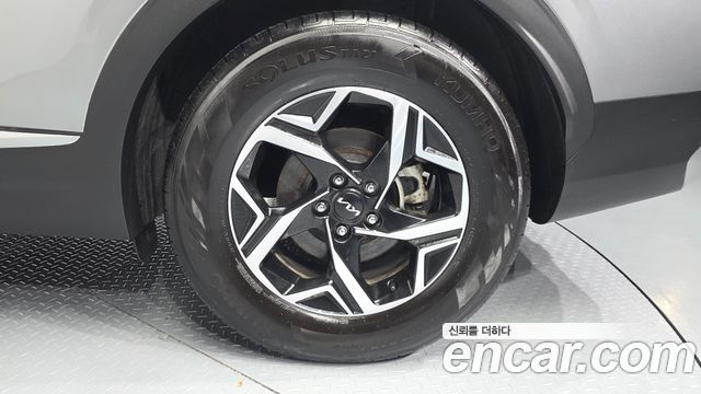 Kia Sportage 2023 — photo 5