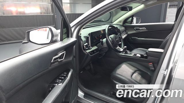 Kia Sportage 2023 — photo 10