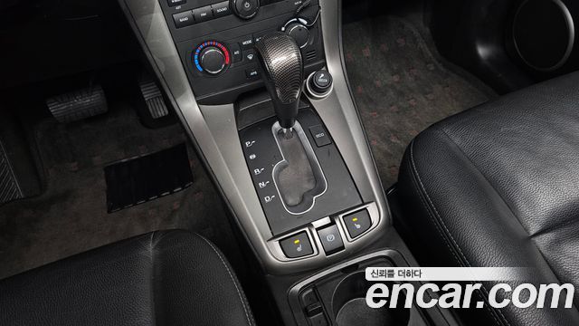 Chevrolet Korea Captiva 2012 — photo 9