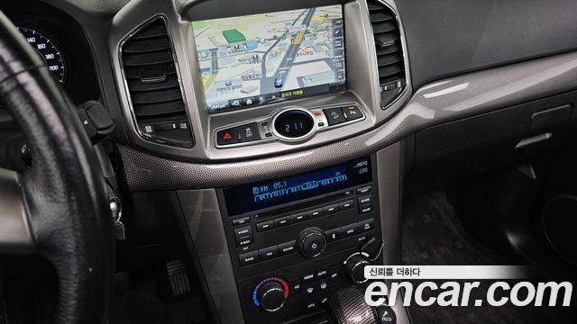 Chevrolet Korea Captiva 2012 — photo 13