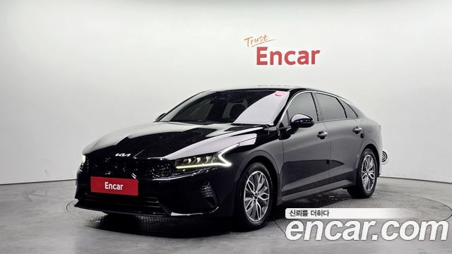 Kia K5 2023 — photo 1