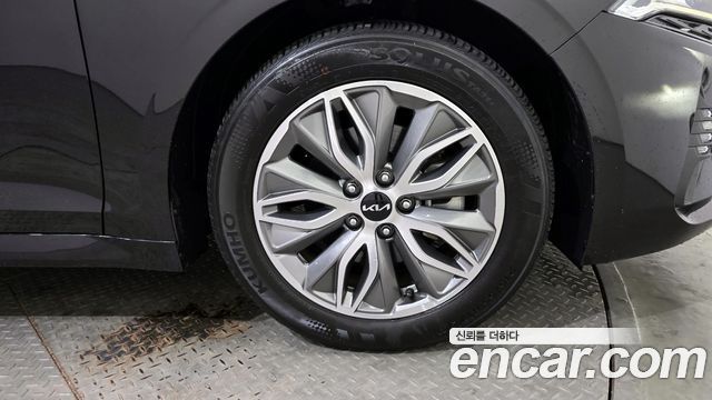 Kia K5 2023 — photo 5