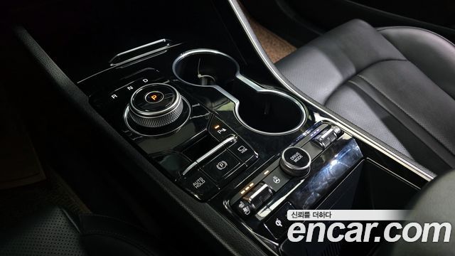 Kia K5 2023 — photo 9