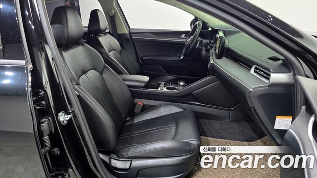 Kia K5 2023 — photo 12