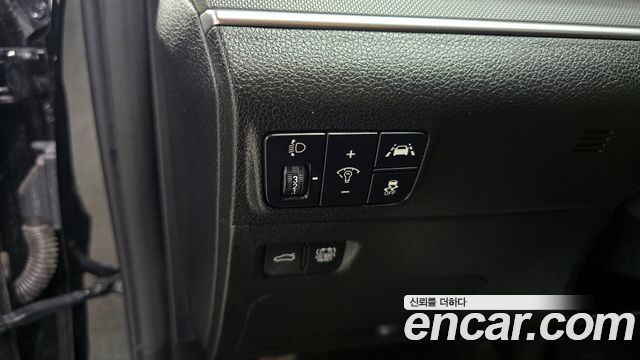 Kia K5 2023 — photo 15