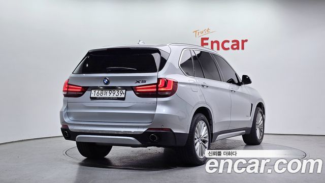 BMW X5 2016 — photo 2