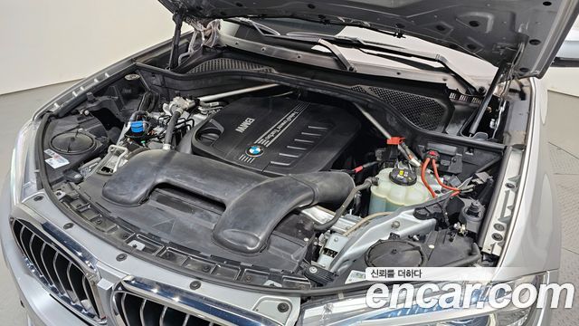 BMW X5 2016 — photo 6