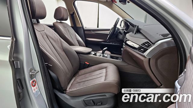 BMW X5 2016 — photo 10