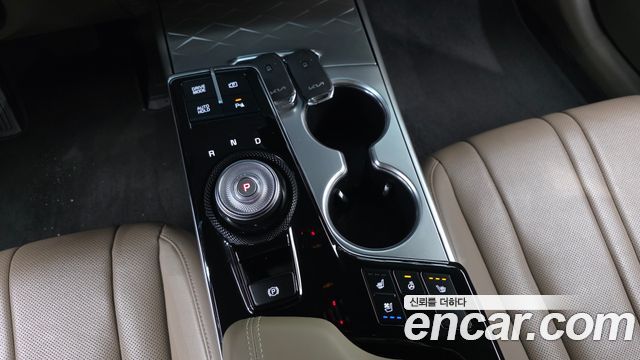 Kia K8 2023 — photo 9