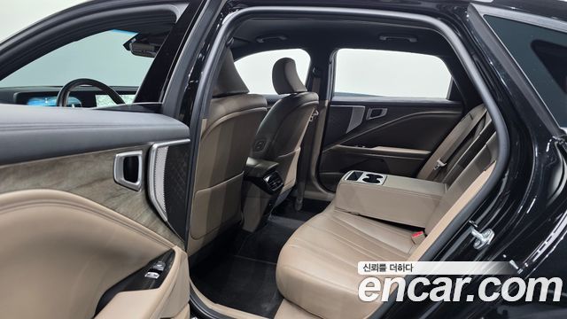 Kia K8 2023 — photo 12