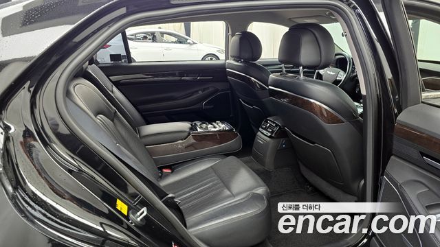Genesis EQ900 2016 — photo 12