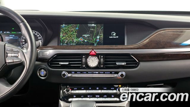 Genesis EQ900 2016 — photo 14