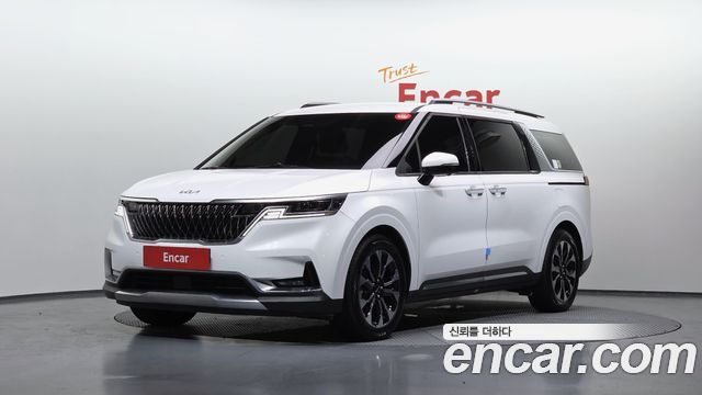 Kia Canival 2021 — photo 1