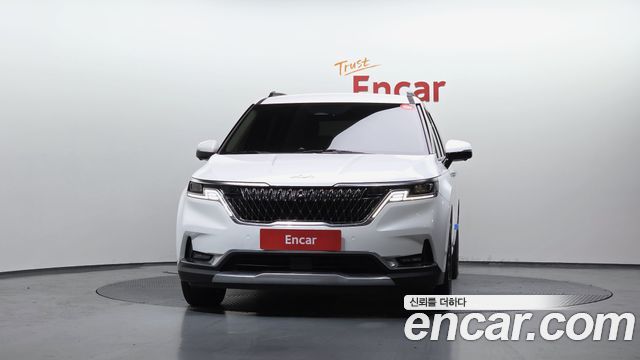 Kia Canival 2021 — photo 3