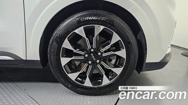 Kia Canival 2021 — photo 5