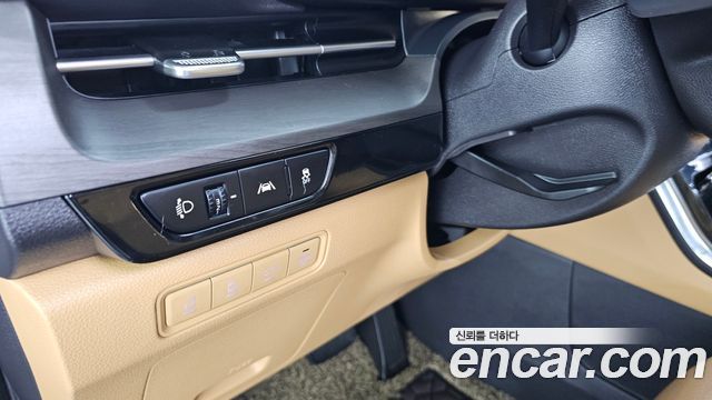 Kia Canival 2021 — photo 14