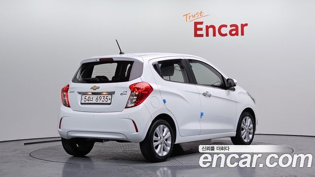 Chevrolet Korea Spark 2018 — photo 2